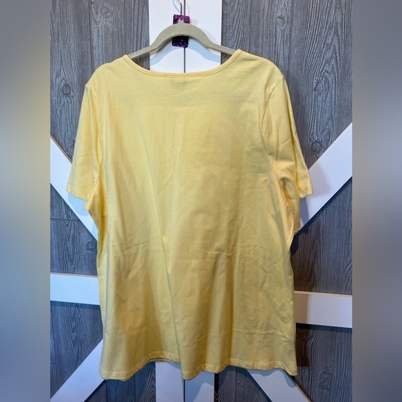 006. NWT CJ Banks Yellow Tee 3X - Picture 4 of 4